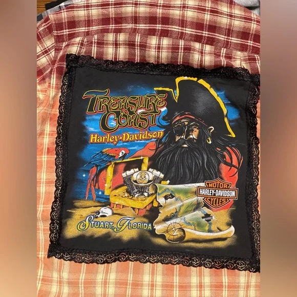 Small Bleached Flannel X Treasure Coast Harley-Davidson - Picture 7 of 8